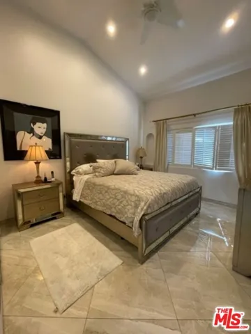 425 Sunridge Street, Playa Del Rey, California 90293