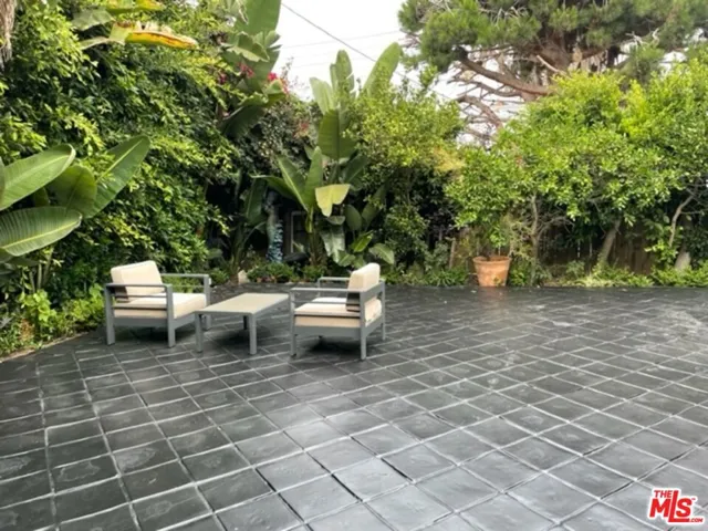 425 Sunridge Street, Playa Del Rey, California 90293