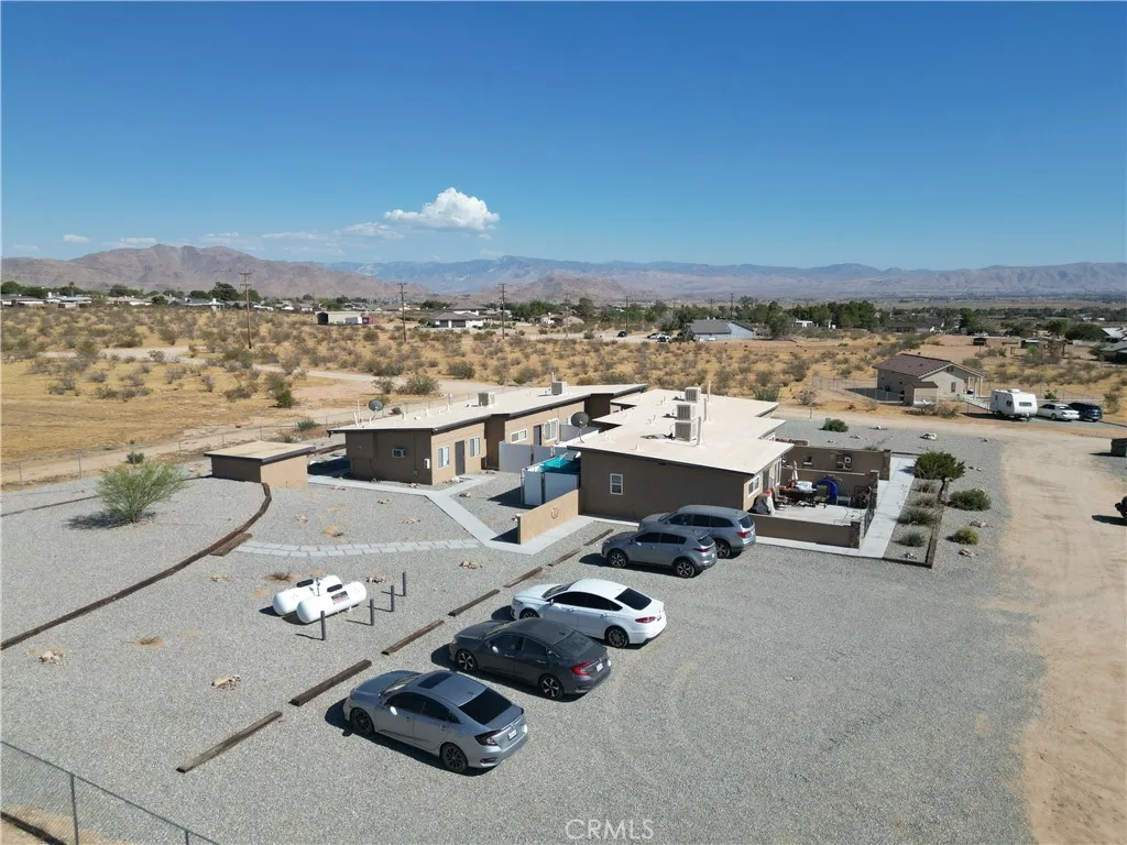 26650 Josma, Apple Valley, California 92307 — photo 4