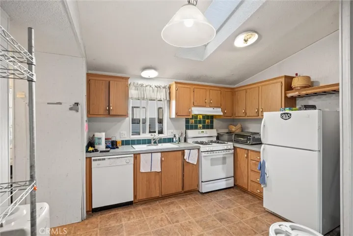 128 Shirley Lane, Oroville, California 95966