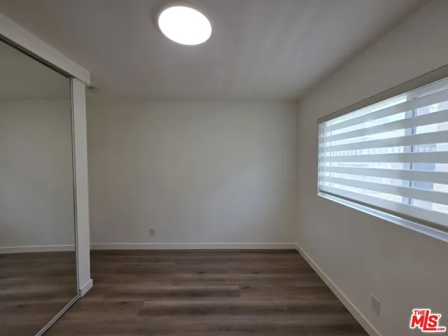 2009 Carnegie Lane 7, Redondo Beach, California 90278