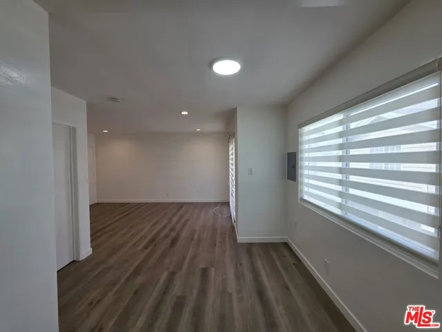 2009 Carnegie Lane 7, Redondo Beach, California 90278