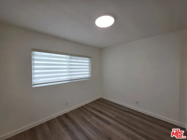 2009 Carnegie Lane 7, Redondo Beach, California 90278