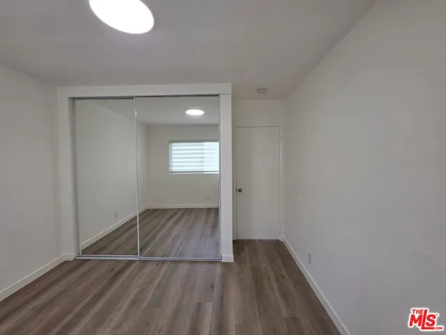 2009 Carnegie Lane 7, Redondo Beach, California 90278