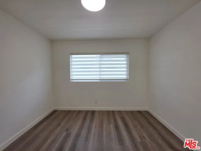 2009 Carnegie Lane 7, Redondo Beach, California 90278