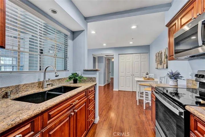 3500 S Greenville, Santa Ana, California 92704
