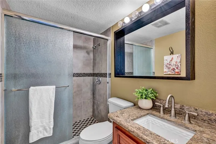 3500 S Greenville, Santa Ana, California 92704