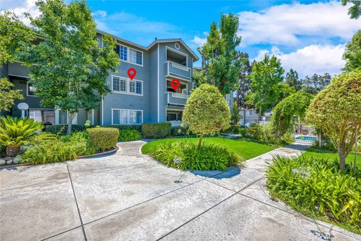 3500 S Greenville, Santa Ana, California 92704
