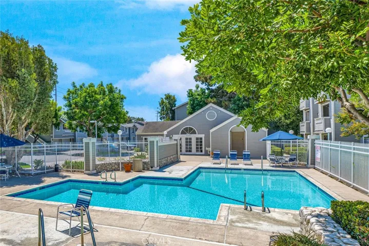 3500 S Greenville, Santa Ana, California 92704