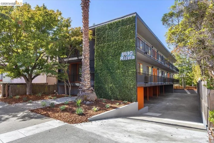 View of property exterior