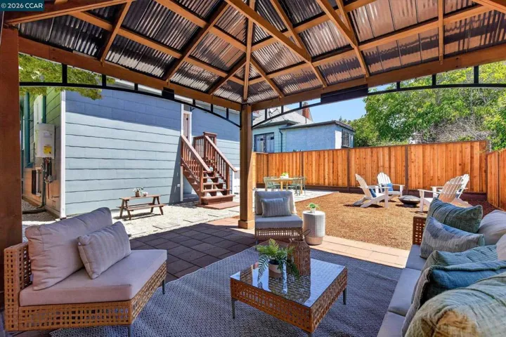 1017 56th St, Oakland, California 94608