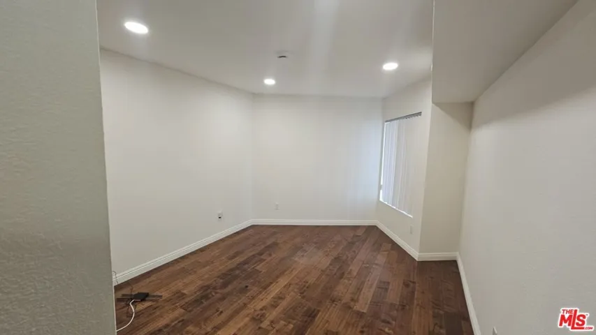 1940 N Highland Avenue 59, Los Angeles, California 90068