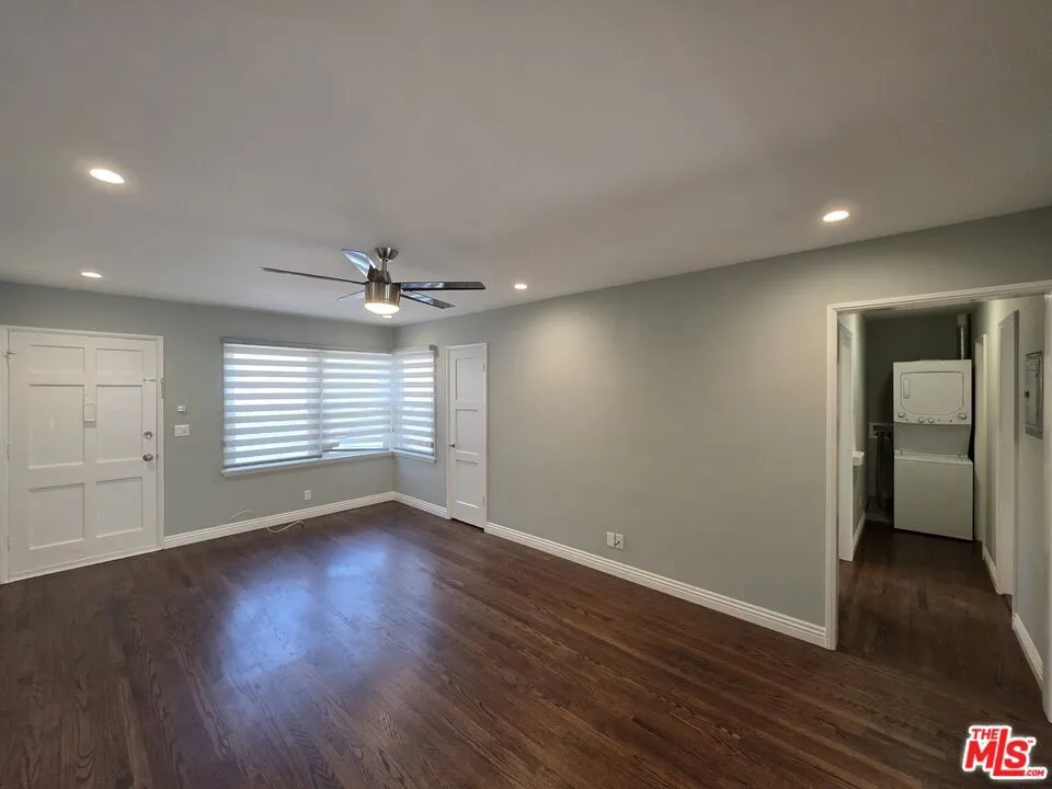 102 Gaviota Ave