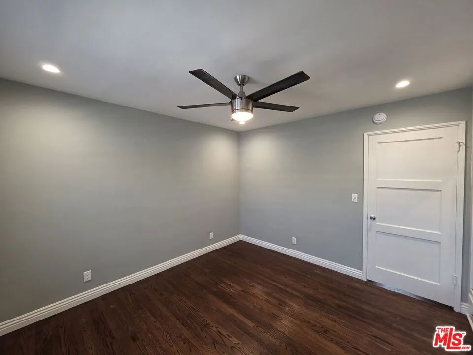 102 Gaviota Avenue 106, Long Beach, California 90802 — photo 5