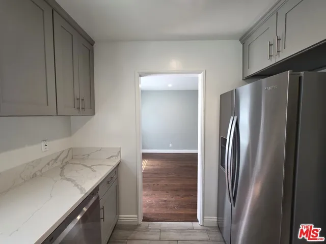 102 Gaviota Avenue 106, Long Beach, California 90802