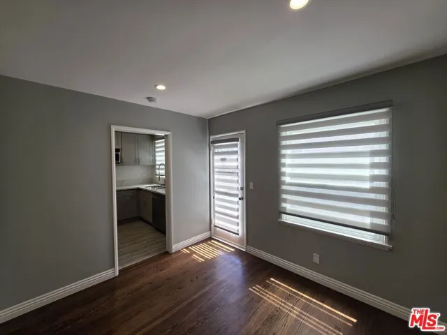 102 Gaviota Avenue 106, Long Beach, California 90802
