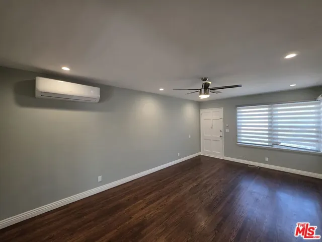 102 Gaviota Avenue 106, Long Beach, California 90802
