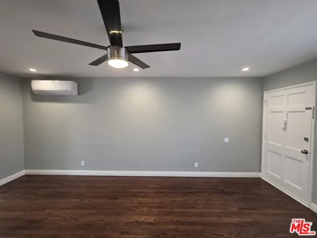 102 Gaviota Avenue 106, Long Beach, California 90802