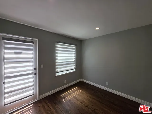 102 Gaviota Avenue 106, Long Beach, California 90802