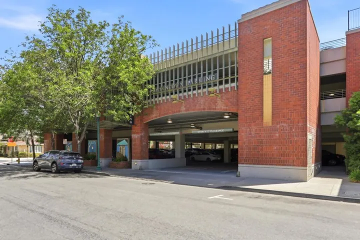 21 N 2nd Street 407, Campbell, California 95008