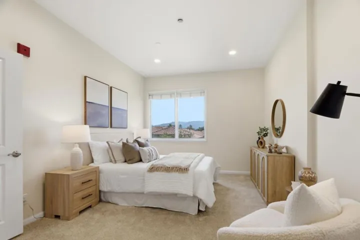 21 N 2nd Street 407, Campbell, California 95008