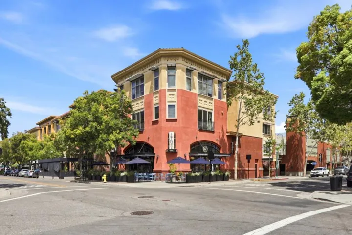 21 N 2nd Street 407, Campbell, California 95008