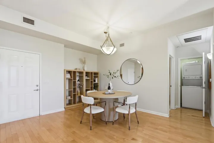 21 N 2nd Street 407, Campbell, California 95008