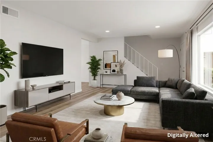 160 Greentree 2, La Habra, California 90631