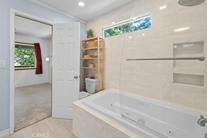 2170 Spring Oak, Running Springs, California 92382