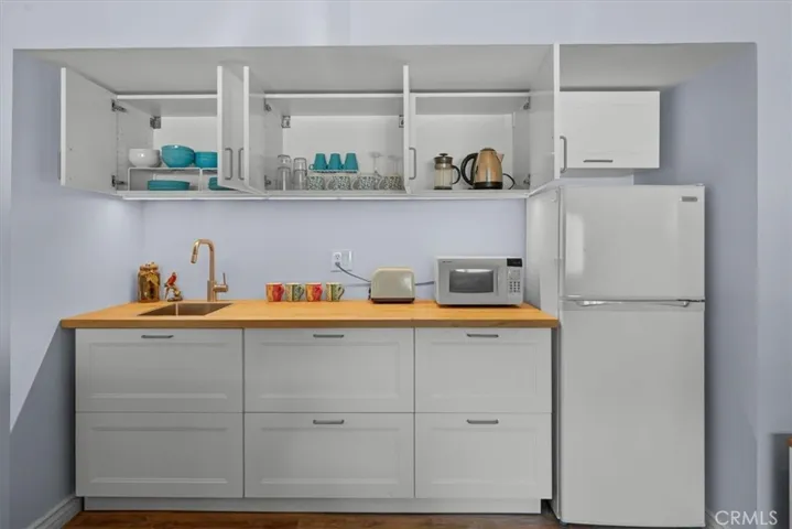 2170 Spring Oak, Running Springs, California 92382