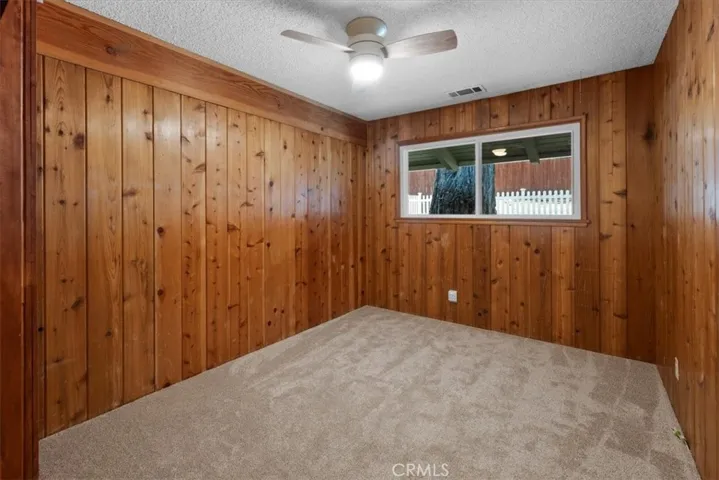 2170 Spring Oak, Running Springs, California 92382