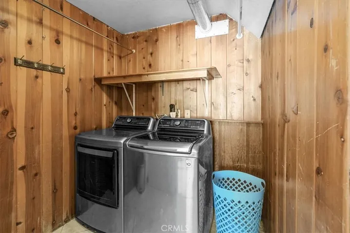 2170 Spring Oak, Running Springs, California 92382