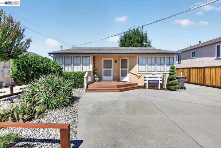 20835 Chester St, Castro Valley, California 94546
