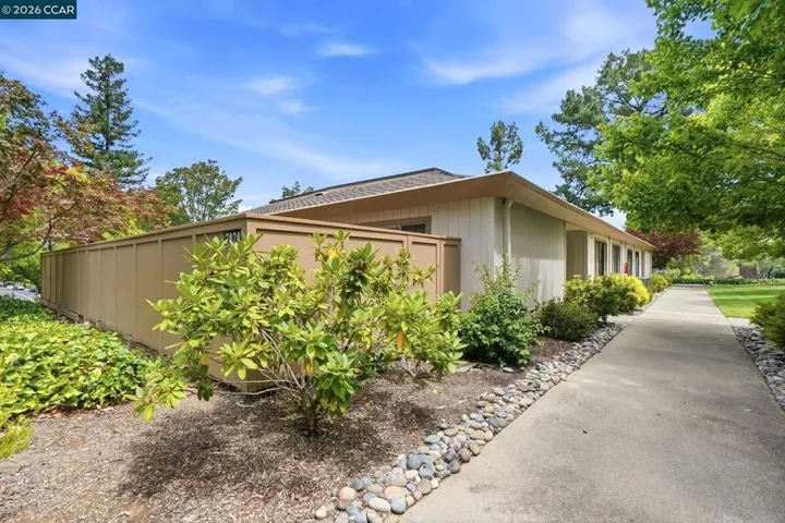 2424 Tice Creek Dr 3, Walnut Creek, California 94595