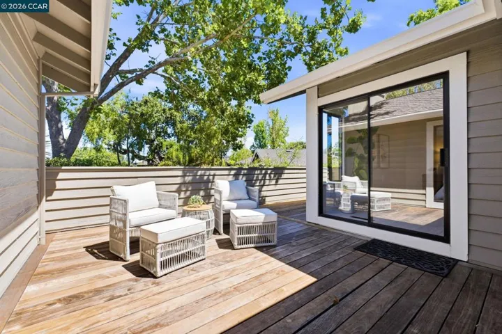 1979 Charmstone Court, Walnut Creek, California 94595