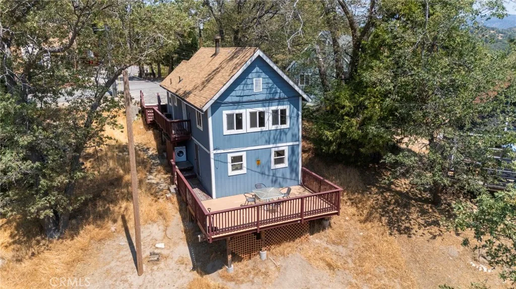 29251 Lake Brook
