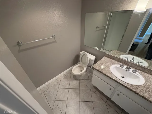 2nd full bathroom