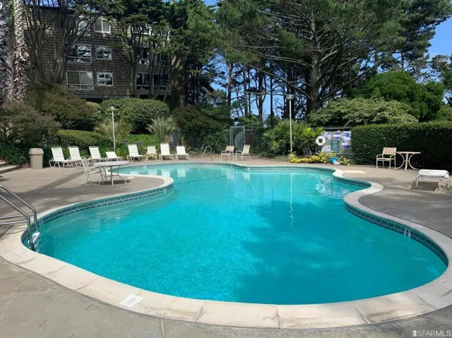 175 Red Rock Way 209k, San Francisco, California 94131
