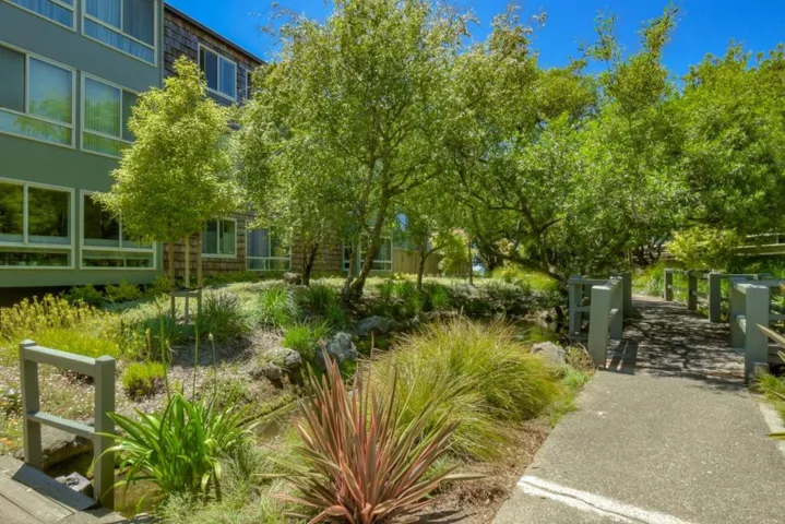 175 Red Rock Way 209k, San Francisco, California 94131