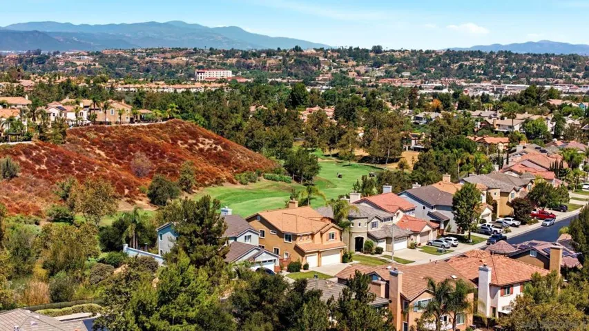 45281 Tioga St, Temecula, California 92592
