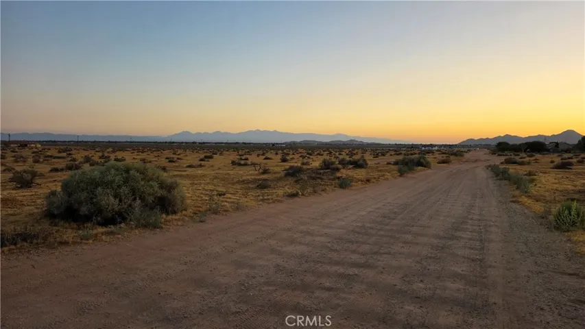 0 Joshua, Apple Valley, California 92307