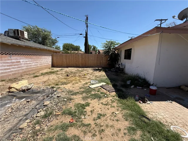 538 Heyer Street, Lancaster, California 93534