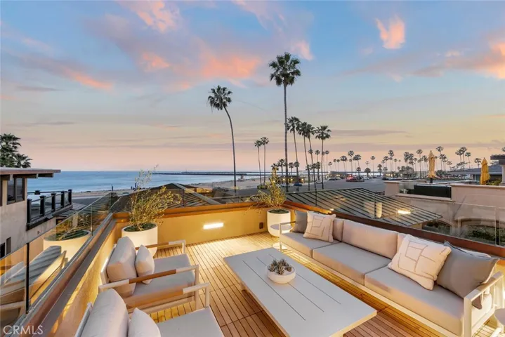 3130 Breakers, Corona Del Mar, California 92625