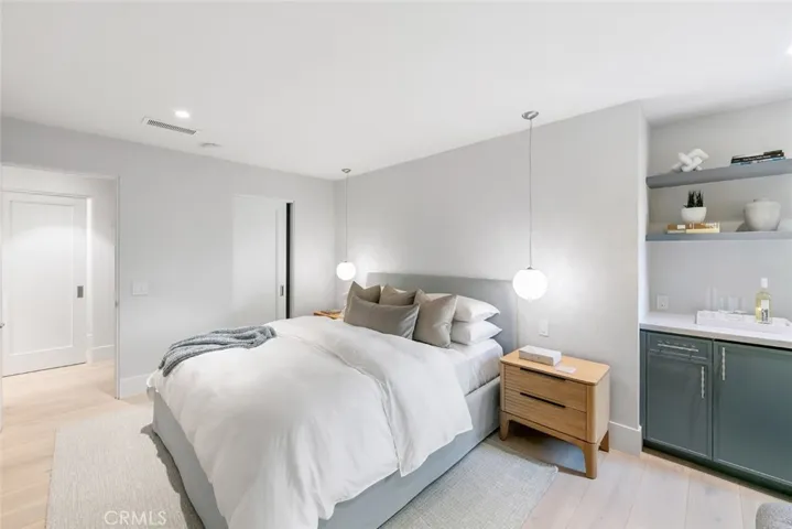 3130 Breakers, Corona Del Mar, California 92625