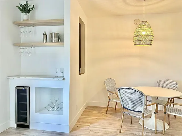 2506 Zorada Drive, Los Angeles, California 90046