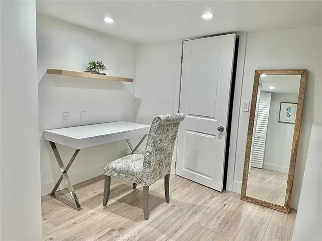 2506 Zorada Drive, Los Angeles, California 90046