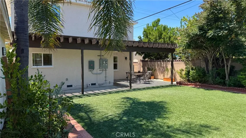 5713 E Wardlow, Long Beach, California 90808