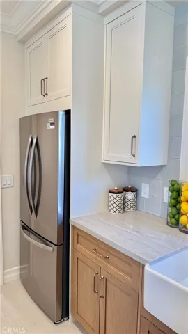 5713 E Wardlow, Long Beach, California 90808