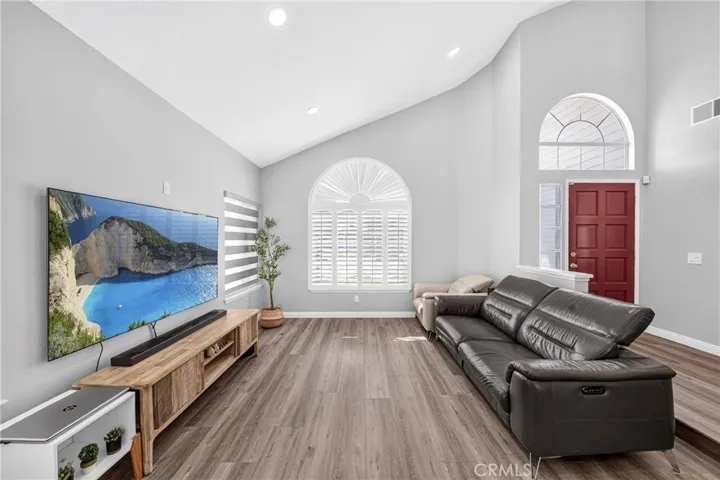 16119 Ridgeview Lane, La Mirada, California 90638