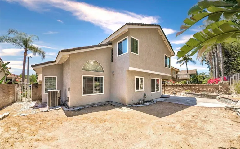 16119 Ridgeview Lane, La Mirada, California 90638
